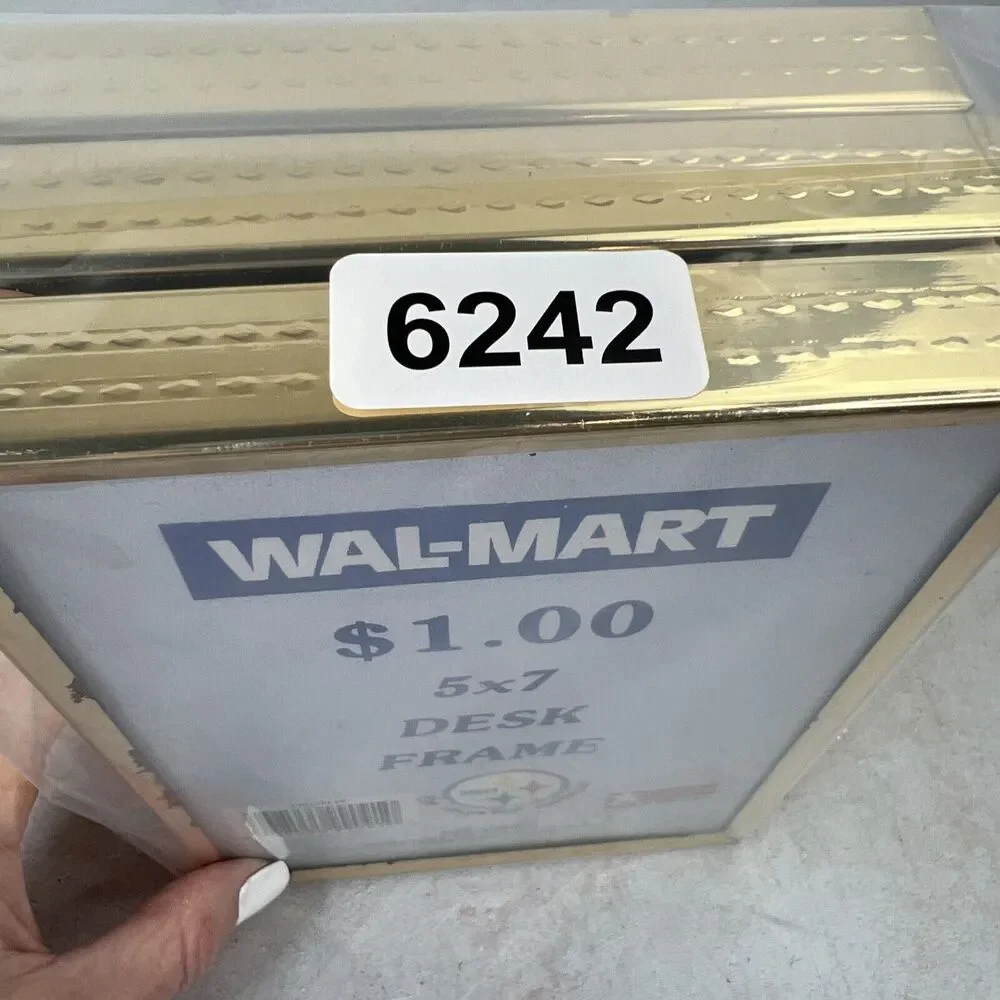 Vintage Wal-Mart Picture‎ Frame Gold Tone Metal with Glass Set Of 3 5X7 USA